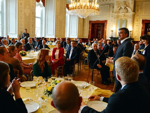 Cumhurbaşkanı Gül, Danimarka Başbakanı Thorning-Schmidt’in Onuruna Verdiği Yemeğe Katıldı